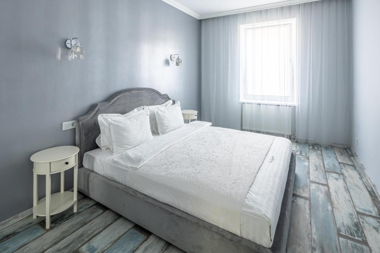 Romari Вічева 1 Apartment Lviv Exterior photo